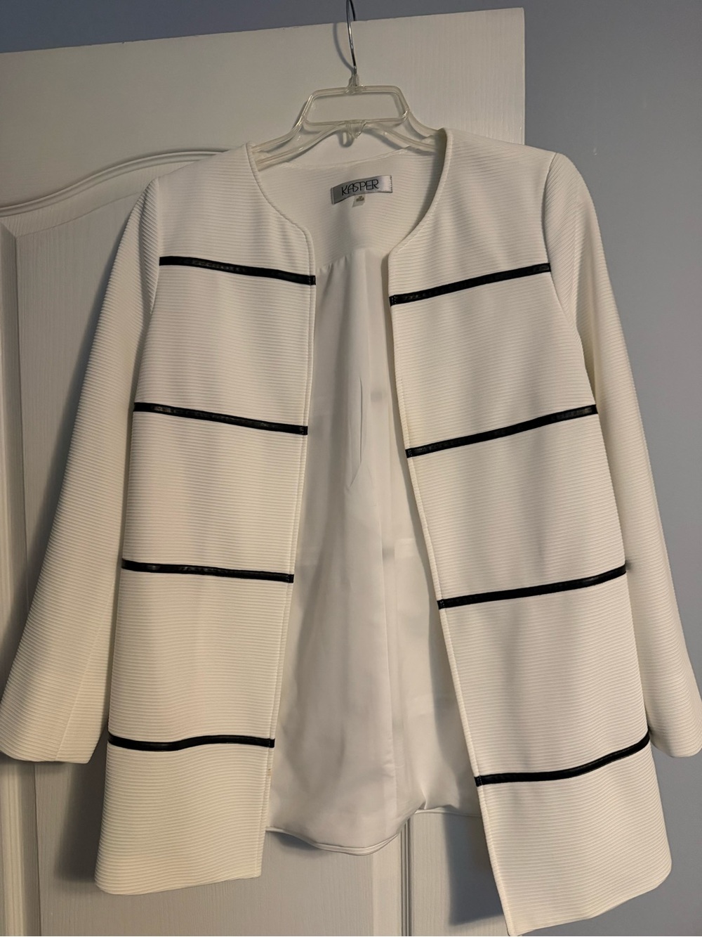 Kasper White Open-Front Coatigan with Black Stripe Detail